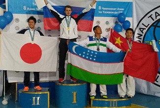 Михаил Ткачев стал победителем Чемпионата Азии по тхэквондо (ИТФ).
