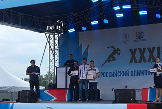 Красноярский край продолжает отмечать олимпийский день на Ярыгинской набережной